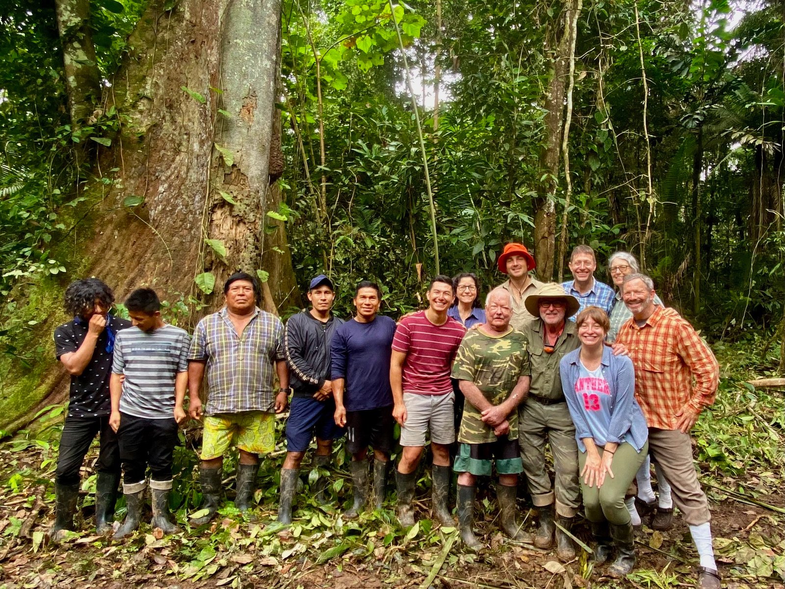 Our final day + photo with the entire team keeping us safe, open-eyed + ready for action. 